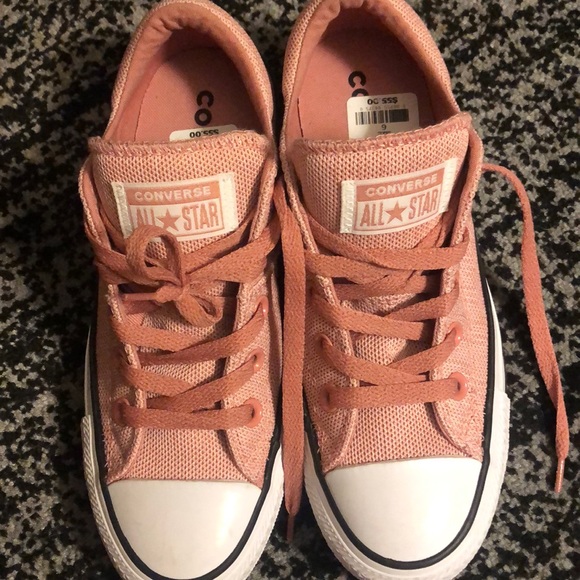 Pink Converse - Picture 6 of 6